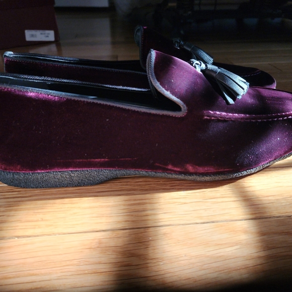 Paul Stuart Other - Paul Stuart Men's Velvet Tassel Loafers - Burgundy